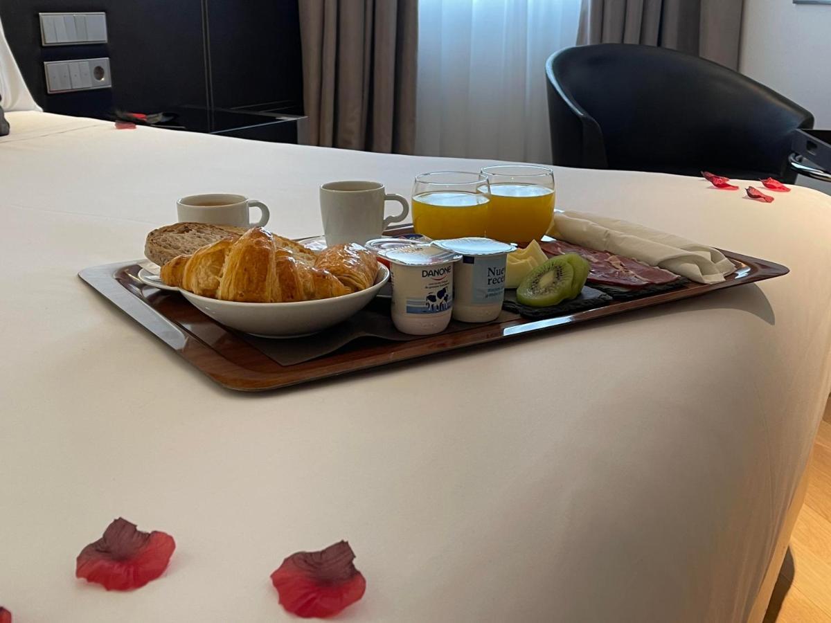 Hotel Inffinit Vigo Eksteriør billede