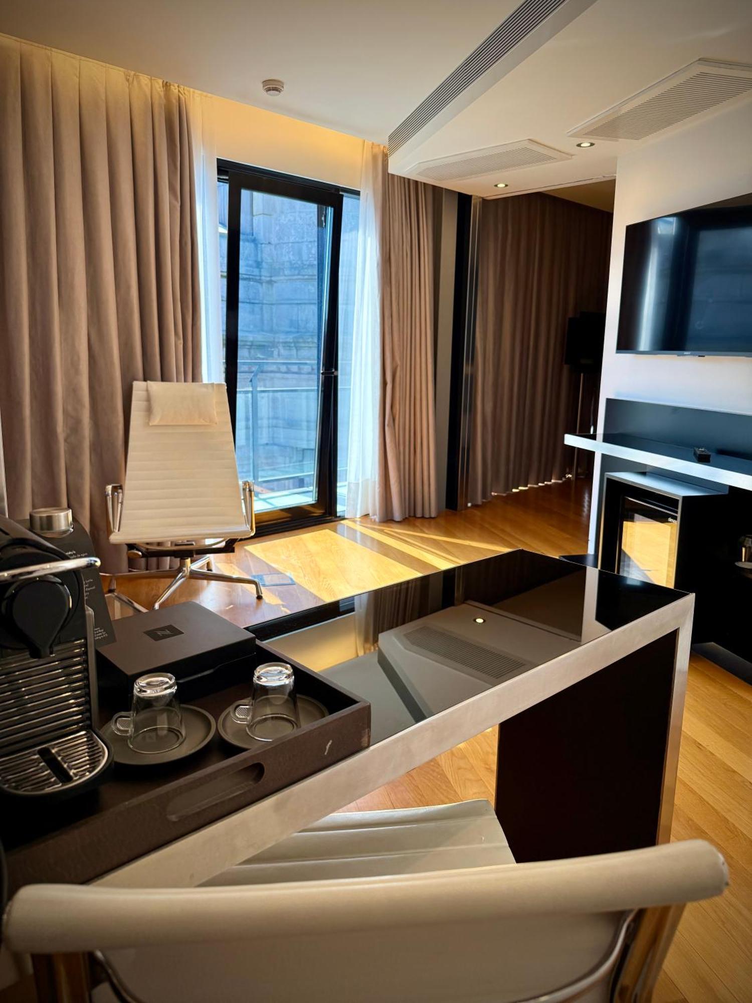 Hotel Inffinit Vigo Eksteriør billede