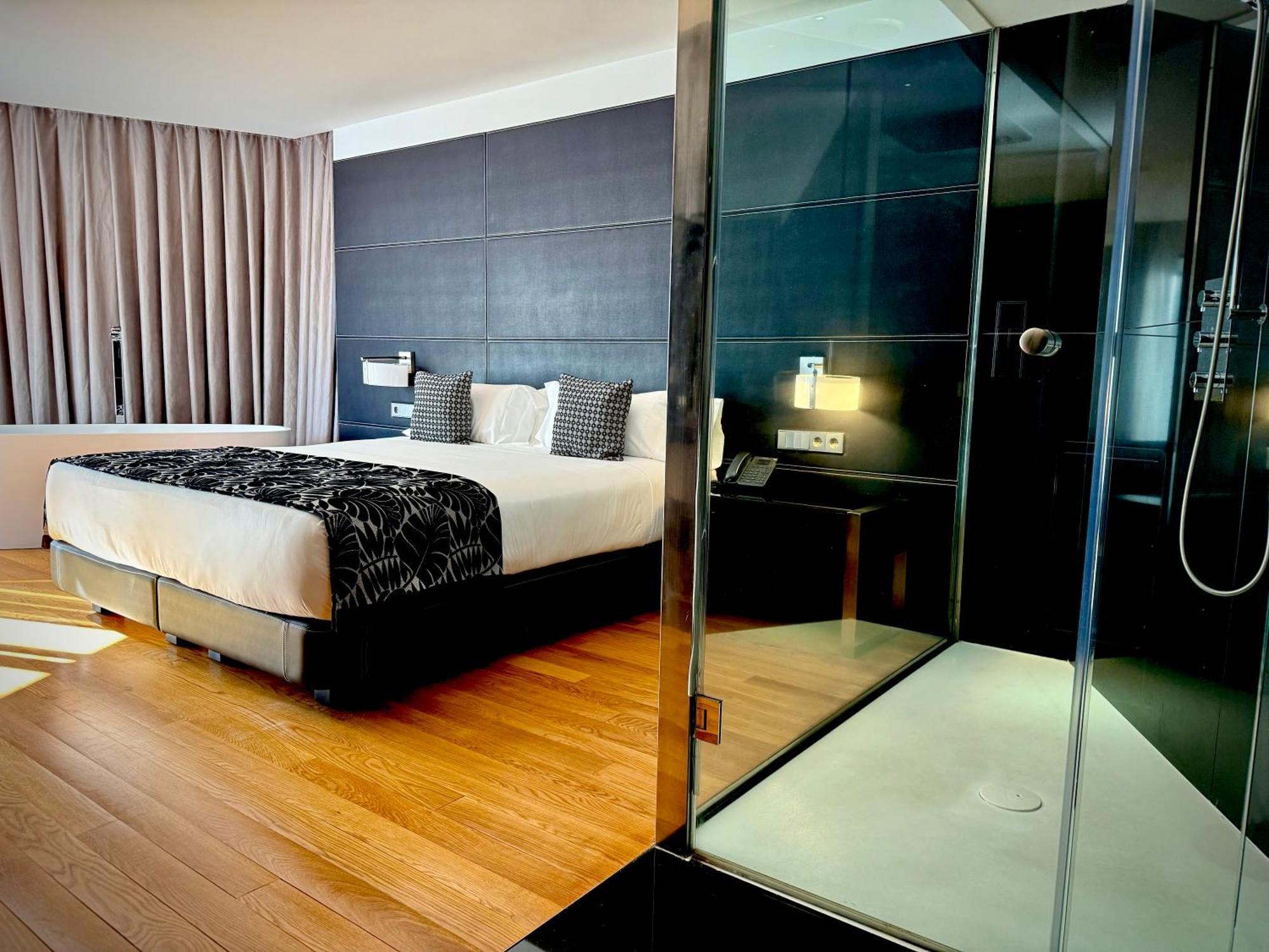 Hotel Inffinit Vigo Eksteriør billede
